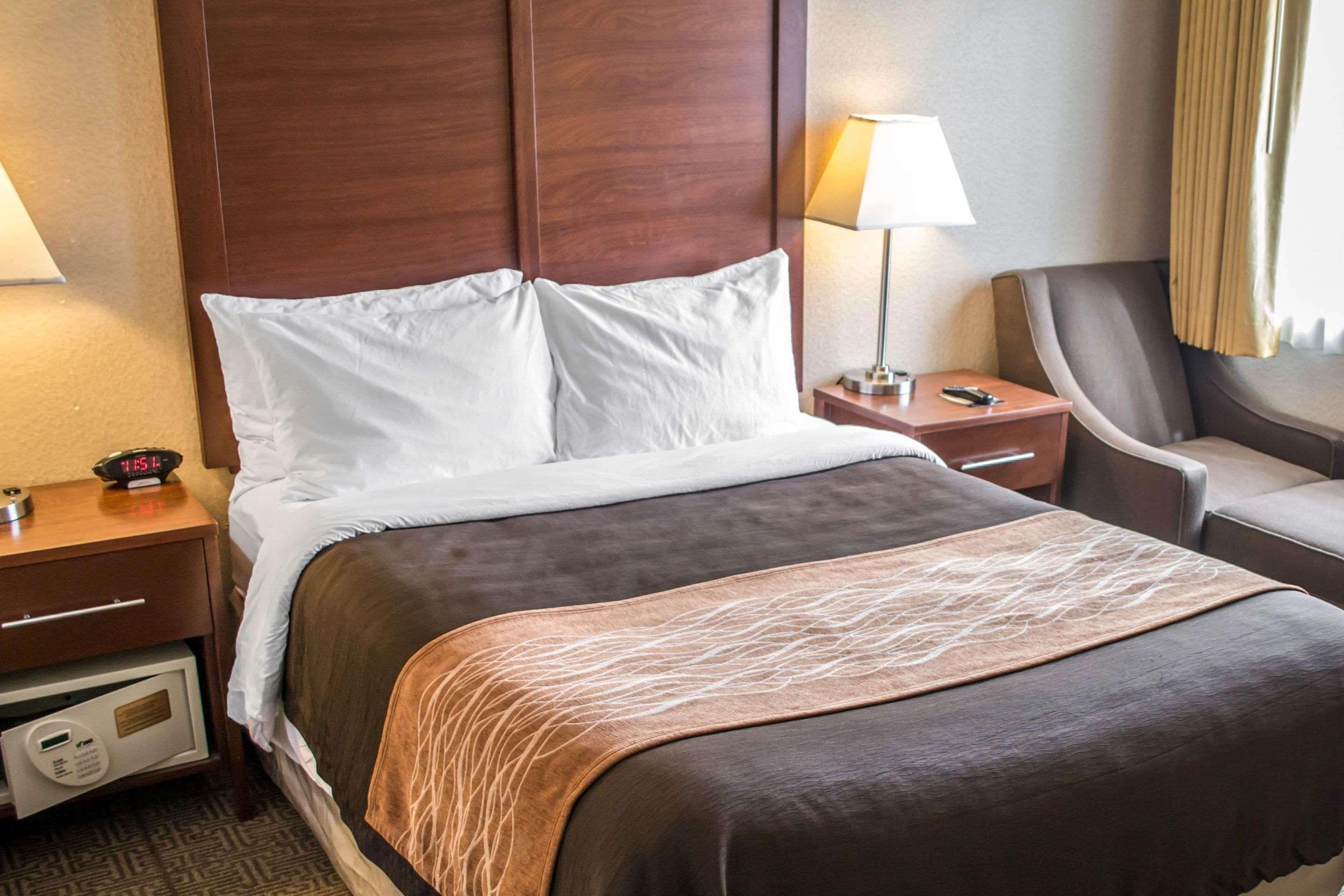 Comfort Inn & Suites Beaverton - Portland West Zewnętrze zdjęcie