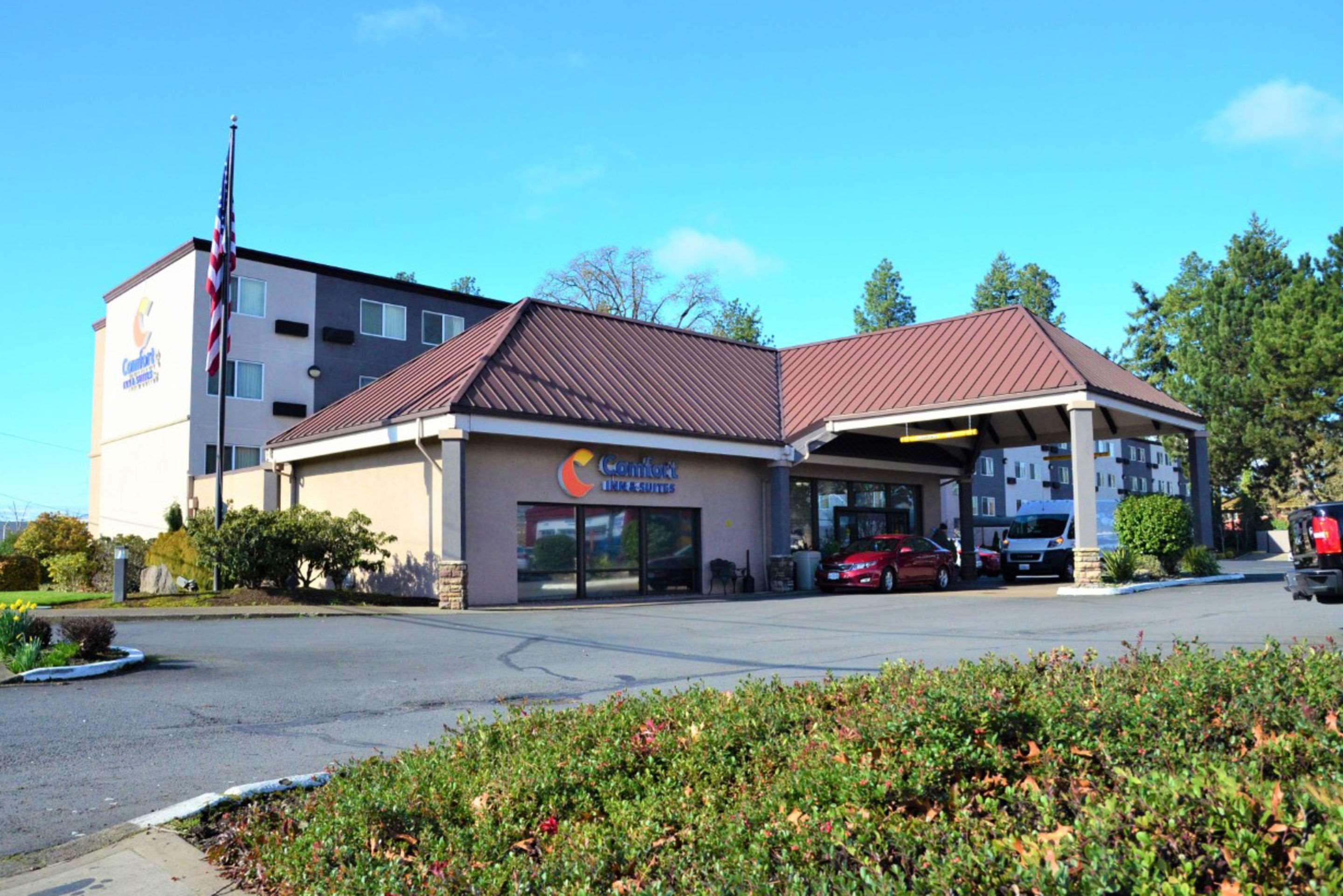 Comfort Inn & Suites Beaverton - Portland West Zewnętrze zdjęcie